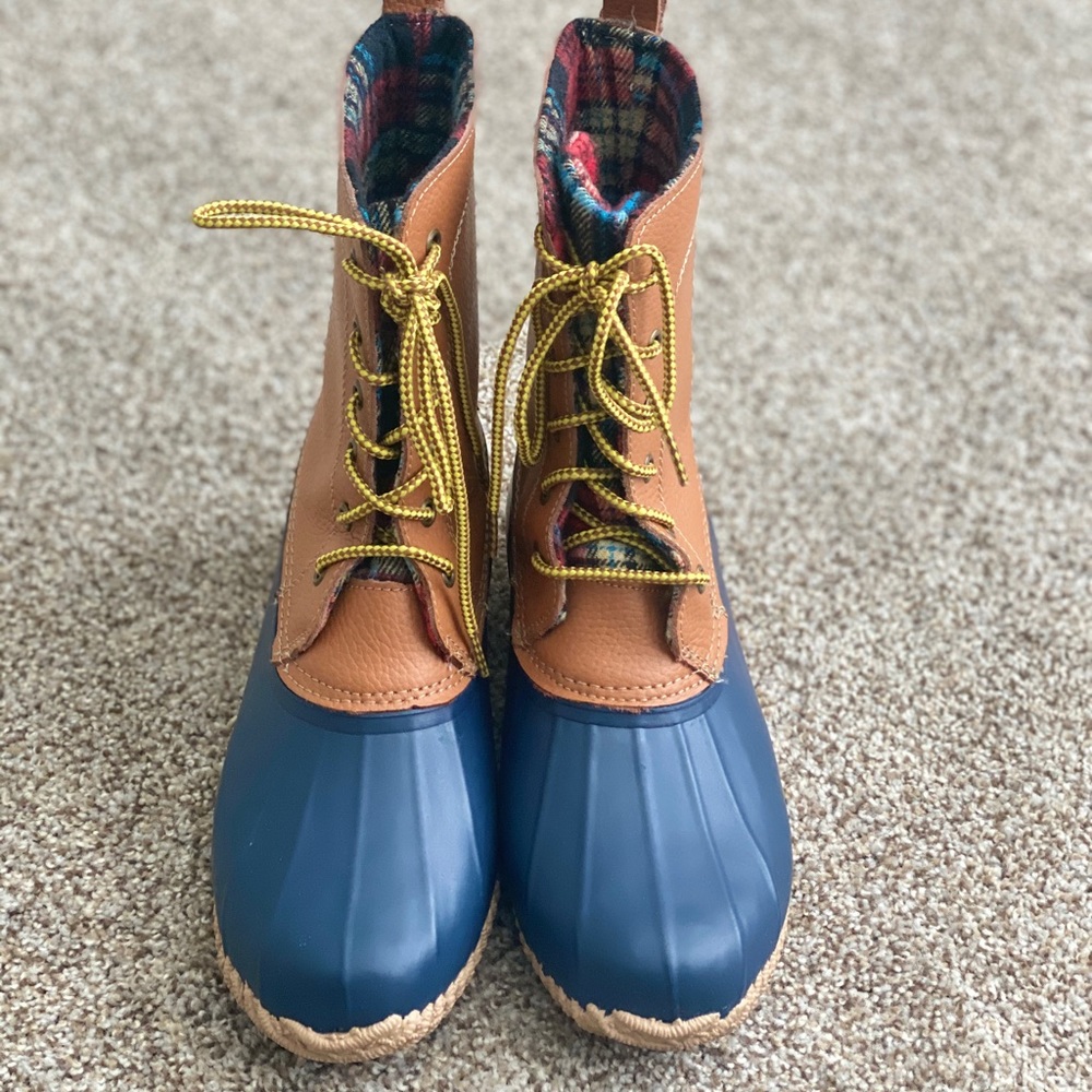 Sporto Lace Up Boots